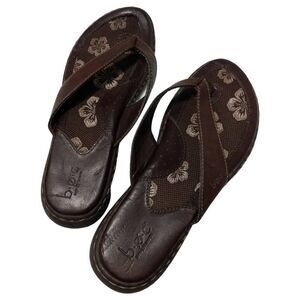 B.O.C. Thong Sandals, size 7